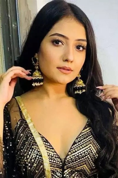 Akshita Mudgal as Ishqi Ahaan Malhotra in Ishk Par Zor Nahi
