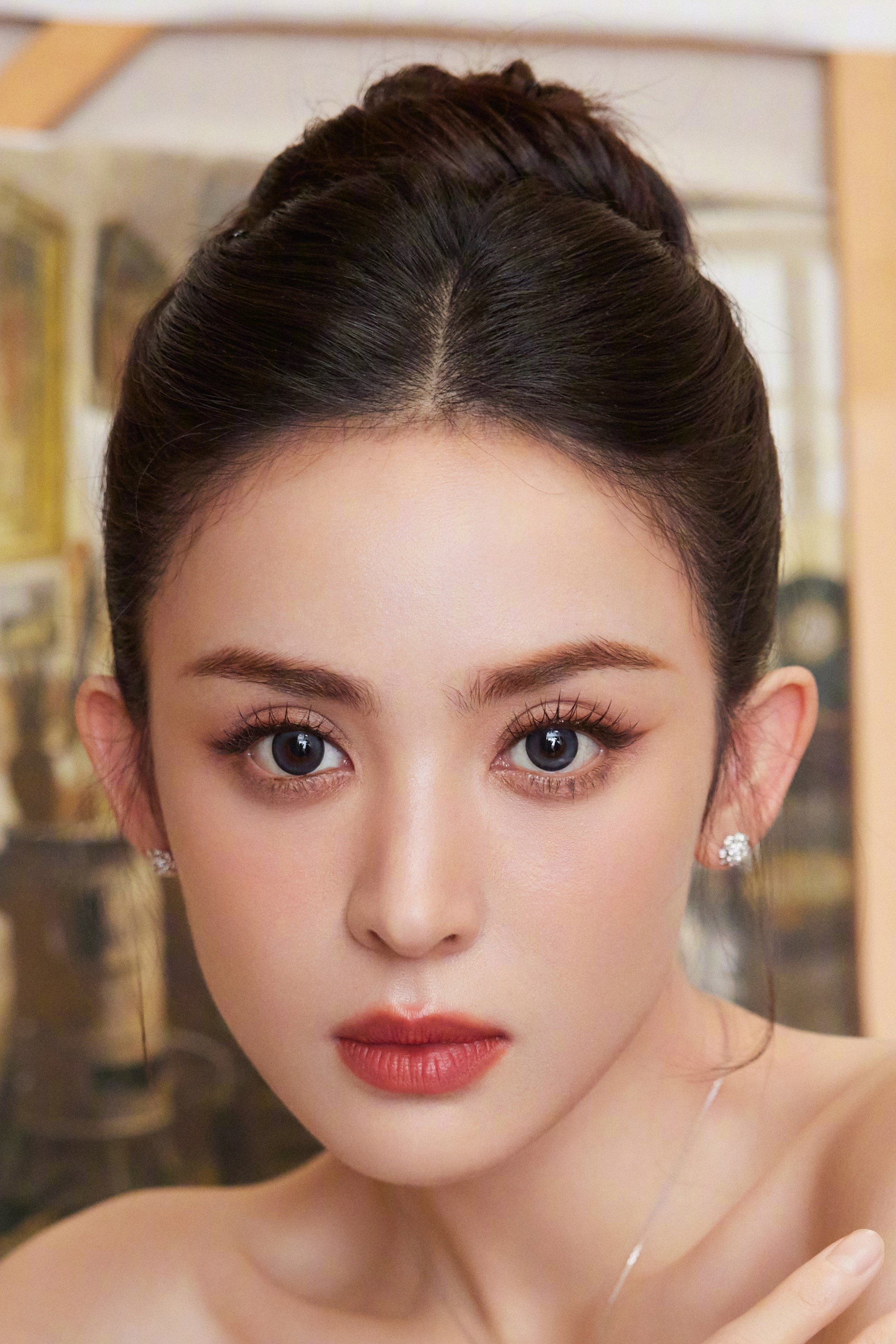 古力娜扎 as Yuan Lai in Ten Years Late