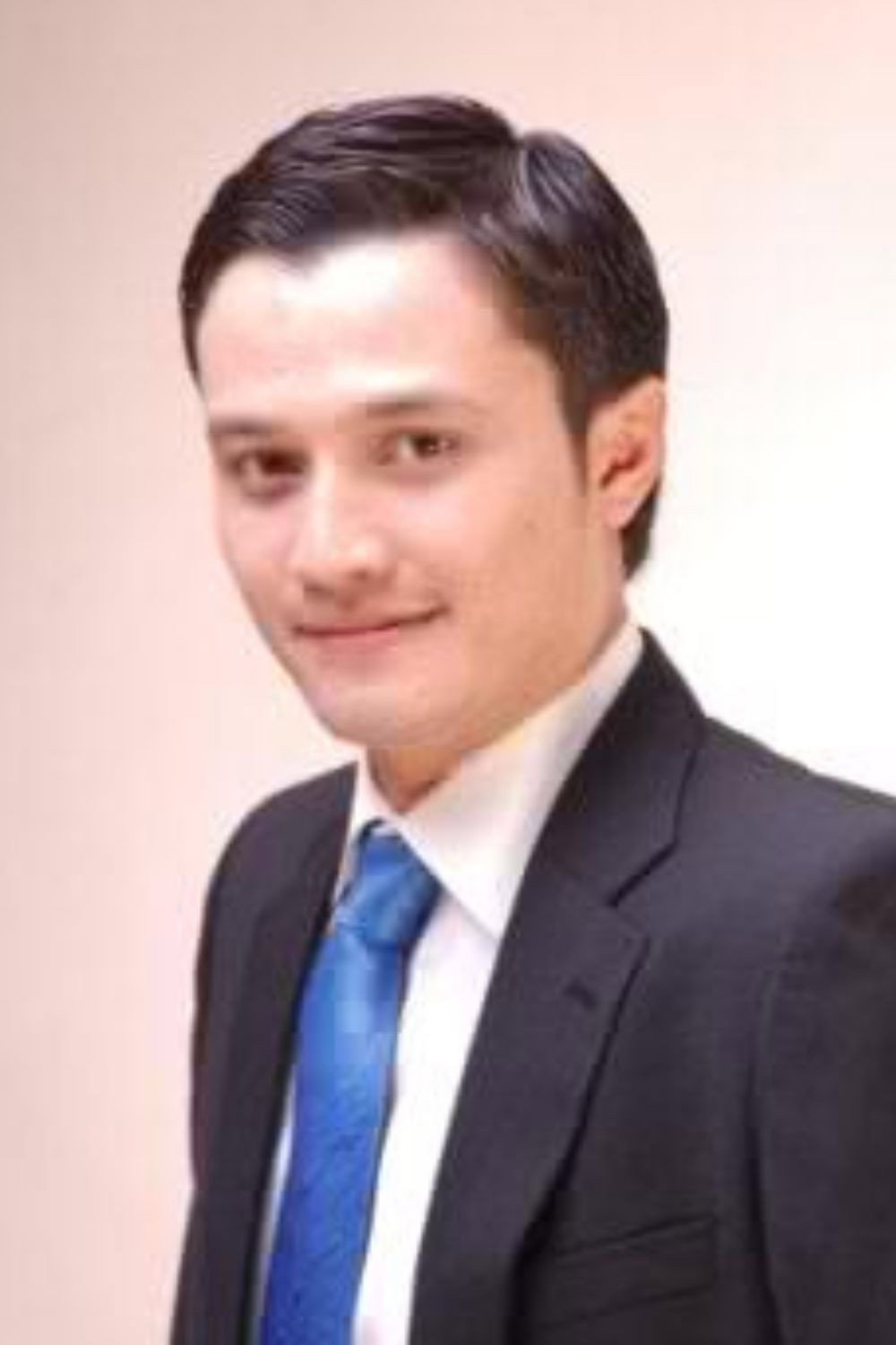 Pascal Azhar as Kevin's Father in Love Like the Falling Rain