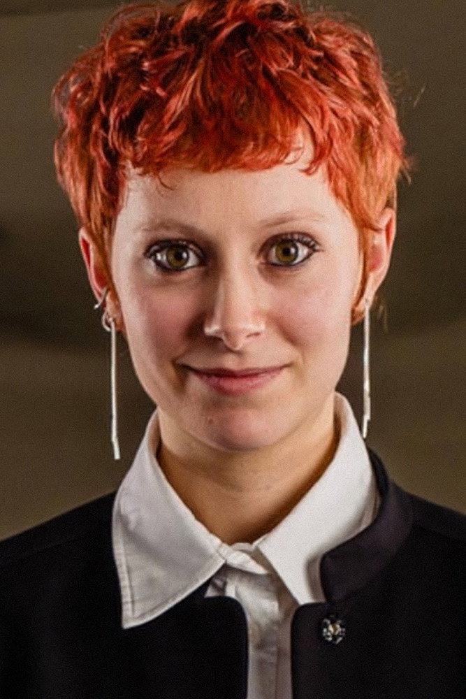 Femke Vanhove as Charlotte De Jong in Let's Be Frank