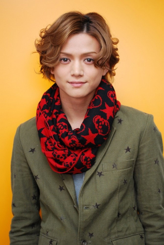三浦涼介 as Kinchaku no Tatsugoro in Ningyo Sashichi Torimonocho