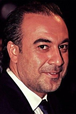 Wael Abo Ghazaleh as منير in Khamsin Winds