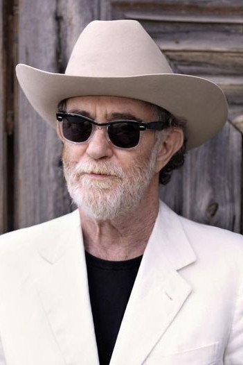 Francesco De Gregori as Se stessa in Ligabue – 30 anni in un giorno