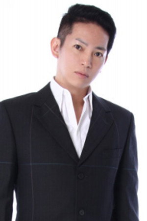友和 as Fourth Division Detective in Bad City