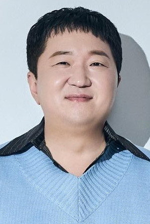 정형돈 as Self in Rebellious School Trip