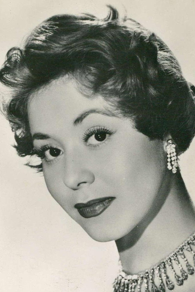 María Riquelme as Jenny Machefer in Chicago Digest