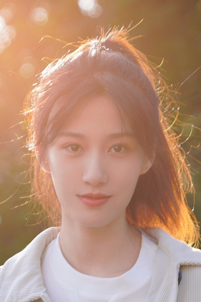 Xu Yue as Yao Meng in When a Snail Falls in Love