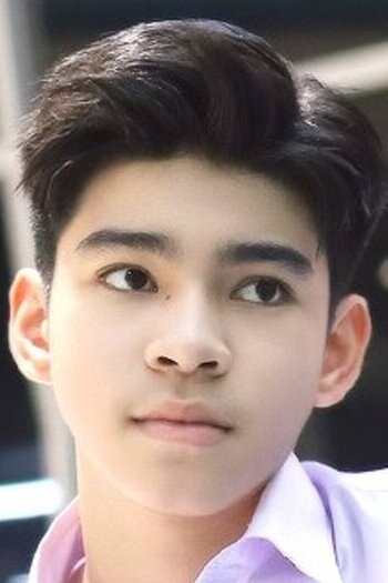 Teerapat Nuken as June in Self