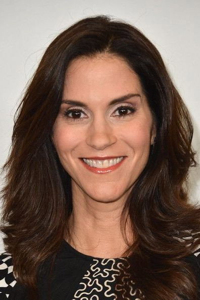 Jami Gertz as Monica Tomanski in Listen to Me