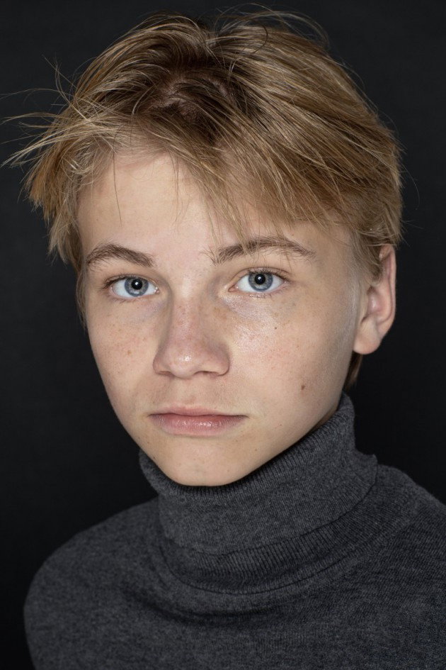Савелий Кудряшов as Anton in To the Lake