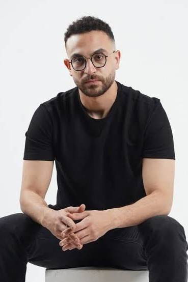Marwan Fares as روني in Setta Shohour