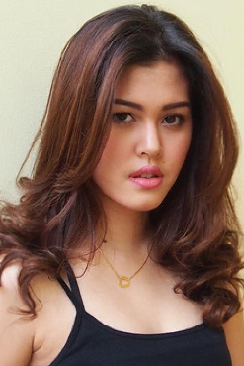 Rebecca Tamara as Andra in Ocean Star