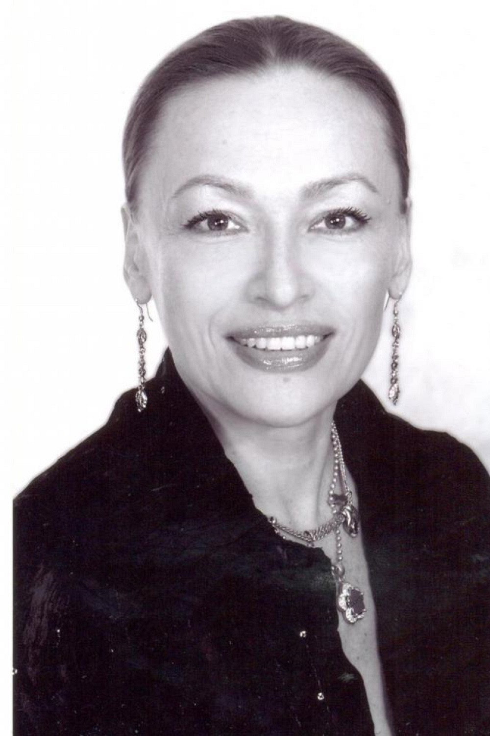 Tatiana Lavrentieva as Zyablaya in Clan