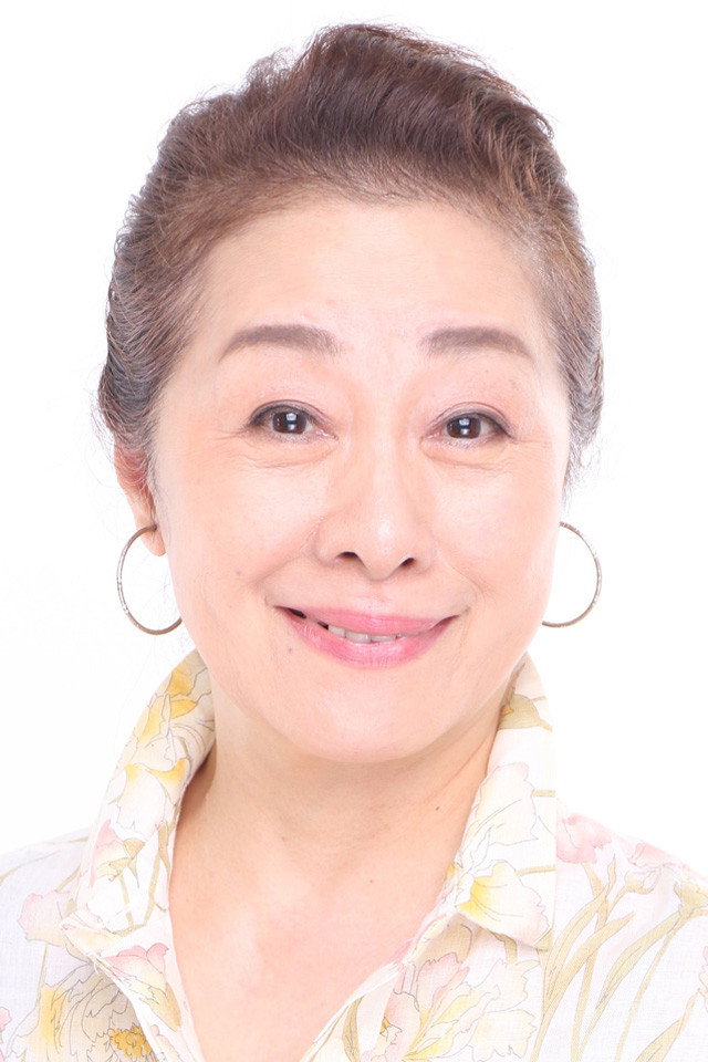 一柳みる as Natsu Komiyama in Surgeon Makoto Saeki's Homicide Chart