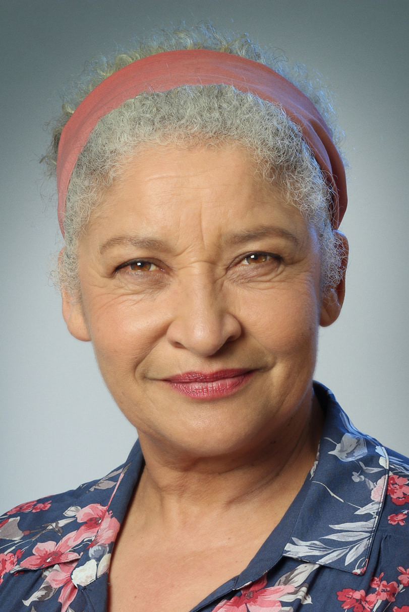 June van Merch as Sister Melrose in Geraldina Die Tweede