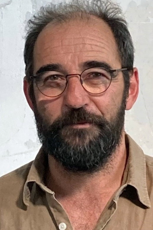 Franck Trillot as Claude in Plus bas que le ciel