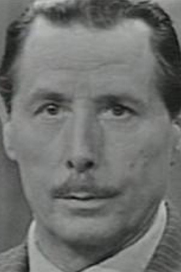 Lucien Hubert as Mr gourd in Pot-Bouille