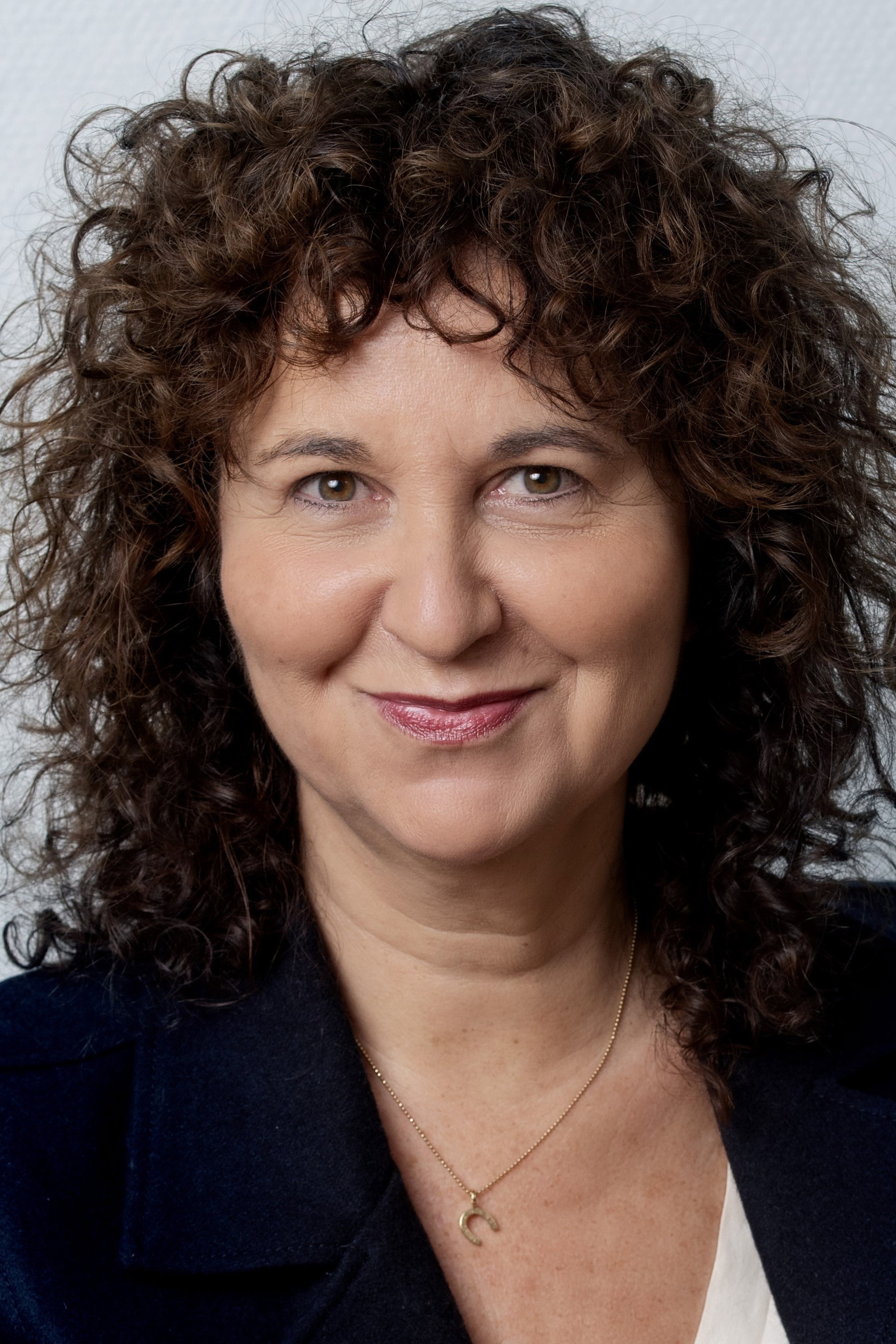 Denize Karabuda as Aicha's Mother in Fighter
