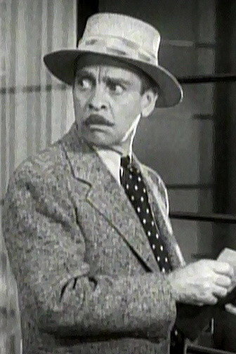 Herbert Braggiotti as Gordon in Flying High