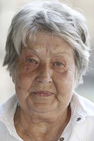 Marie Kyselková as Lida, Sejk's wife in Bomba