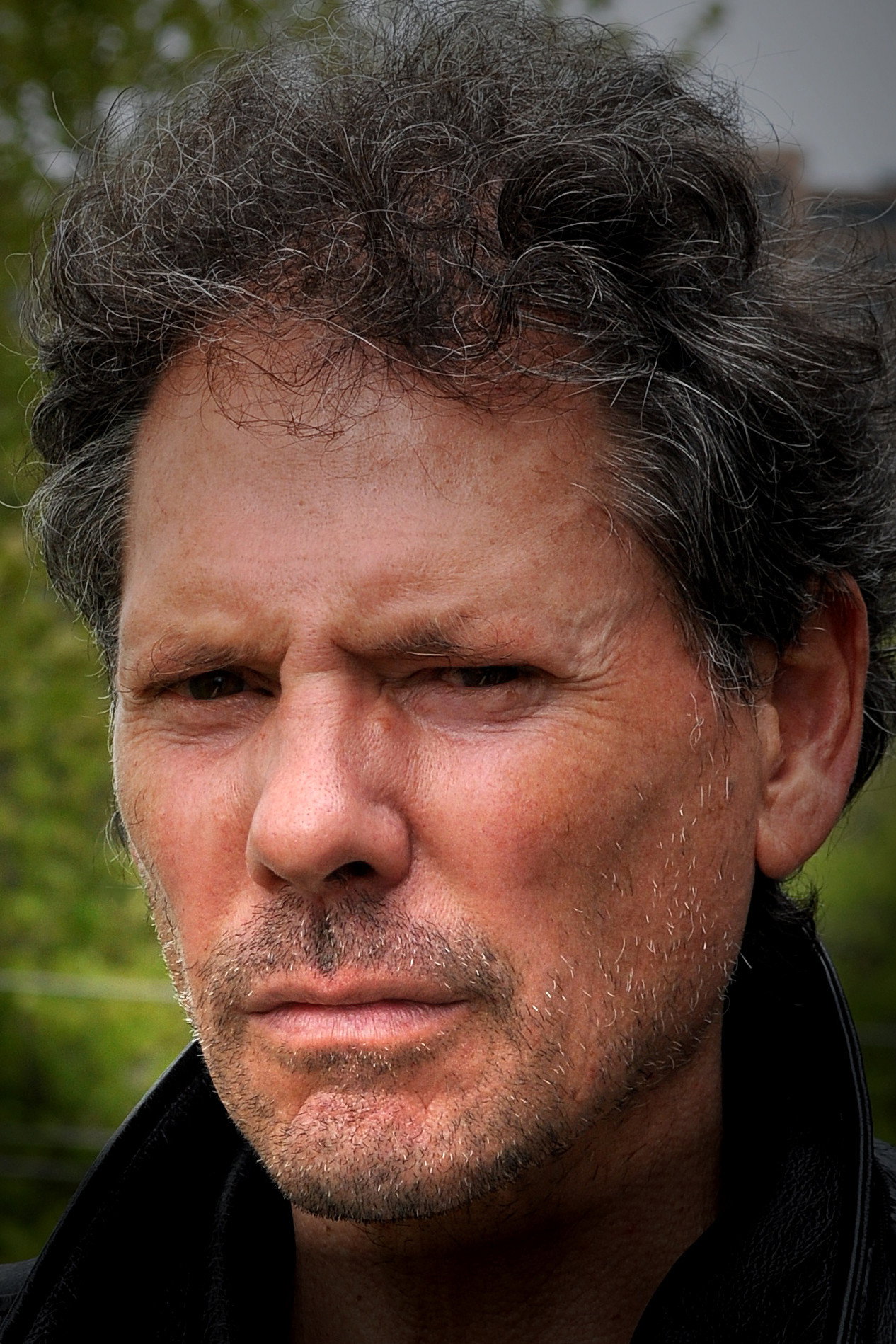 Bruce Lyons as Dino in Model Behavior
