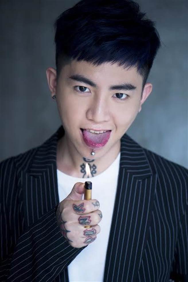 谢和弦 as Shu Si-Ma in Hana Kimi