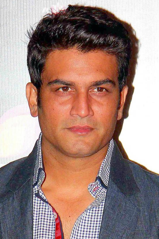 Sharad Kelkar as Jatin in Black Widows