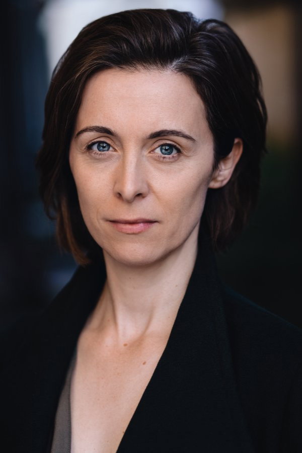 Rebecca Todd as Beth in Simon