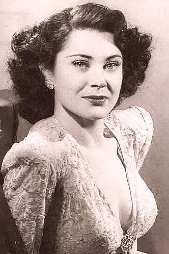 Jacqueline Dalya as Innis Clair in Sky Raiders
