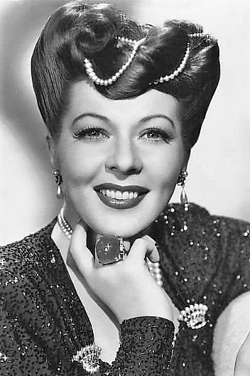 Lisette Verea as Mary in Ghost Train