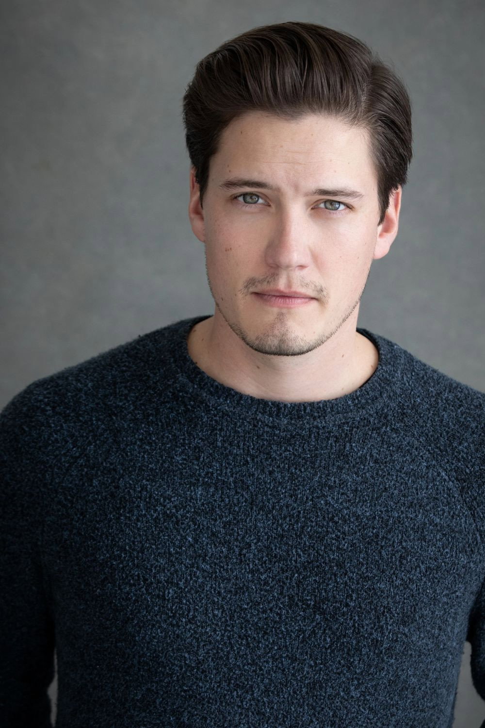 Justin Kelly as Chuck Lott in Between