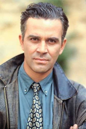 Coen van Vrijberghe de Coningh as Johnnie Flodder in Flodder