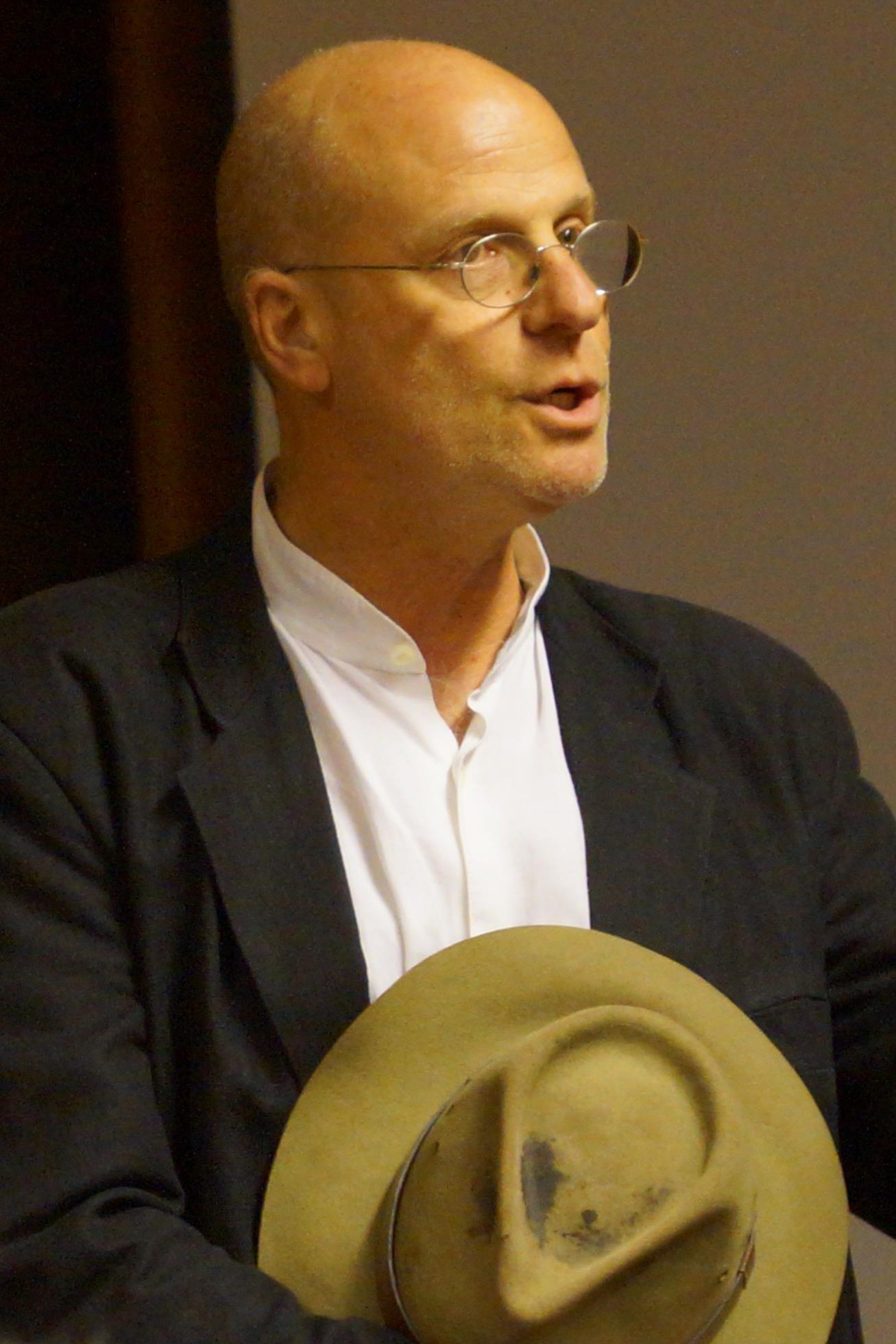 Péter Forgács as Narrator in Free Fall