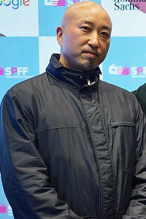 Won Tae-san as Black Leopard in Long Time No See
