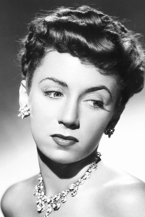 Barbra Fuller as Louise Cole in The Savage Horde