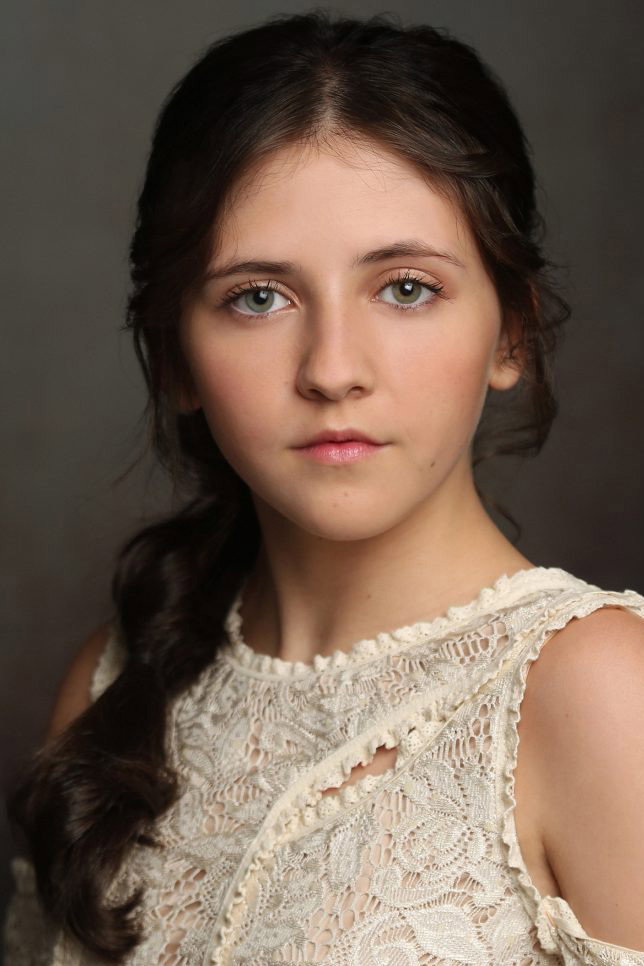 Iratxe Emparan as Carlota in The Lady's Companion