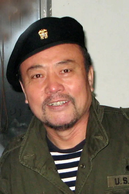 Nige Mutu as 巴特尔 in 祖国啊，母亲
