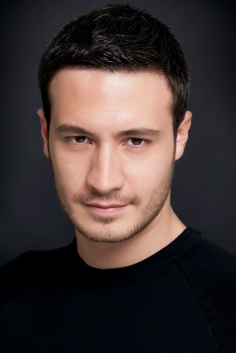 Burak Sağyaşar as Selahattin Karadağ in The Karadag Family