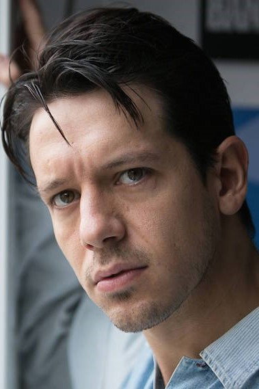 Marcel Borràs as Guzmán Somarriba in Galgos