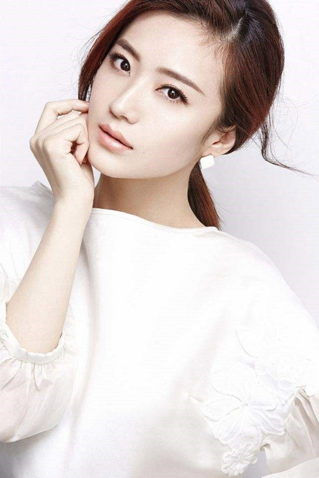 王晓 as Dong Haimei in Destroy