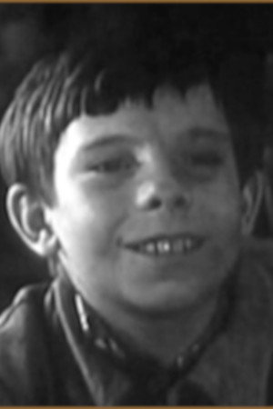 Oleg Kazennov as Тишкин in A French Lesson