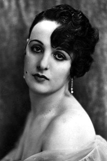 Gladys Frazin as Carlita in Inspiration
