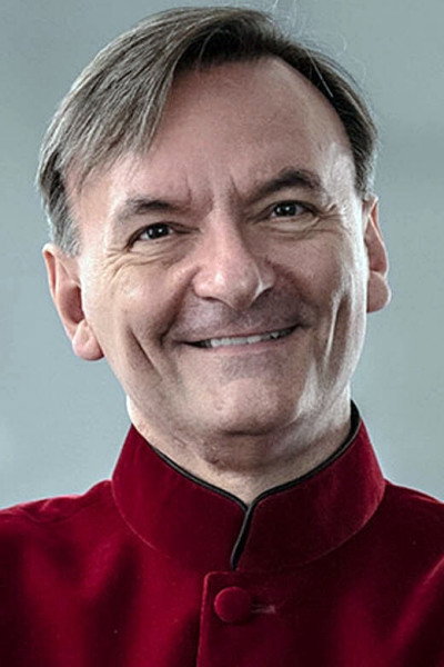 Stephen Hough as Self in Crescendo