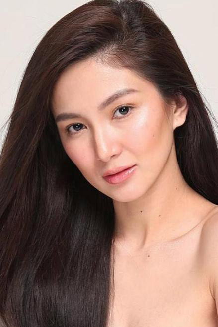 Sheena Halili as Nina Solis in Love You Two