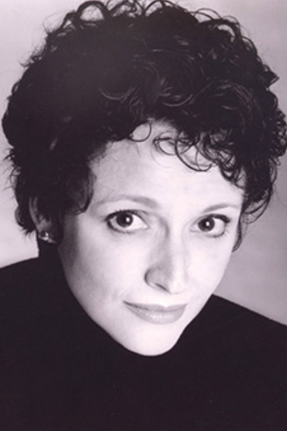 Lynne Cormack as Arlene in Dead Ringers