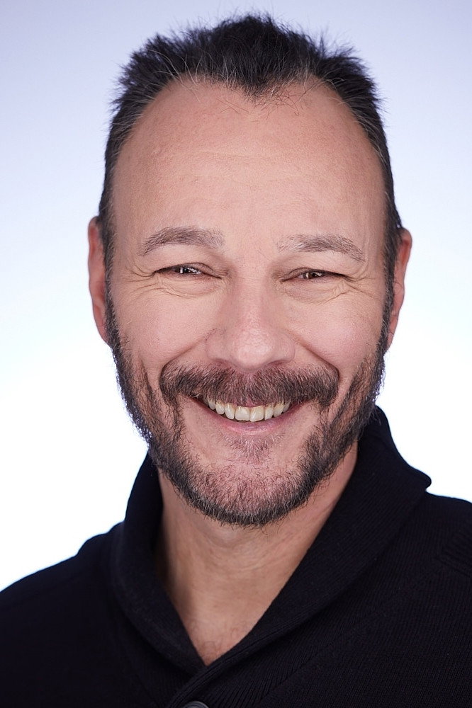 James Tackett as Barry in Method to the Madness