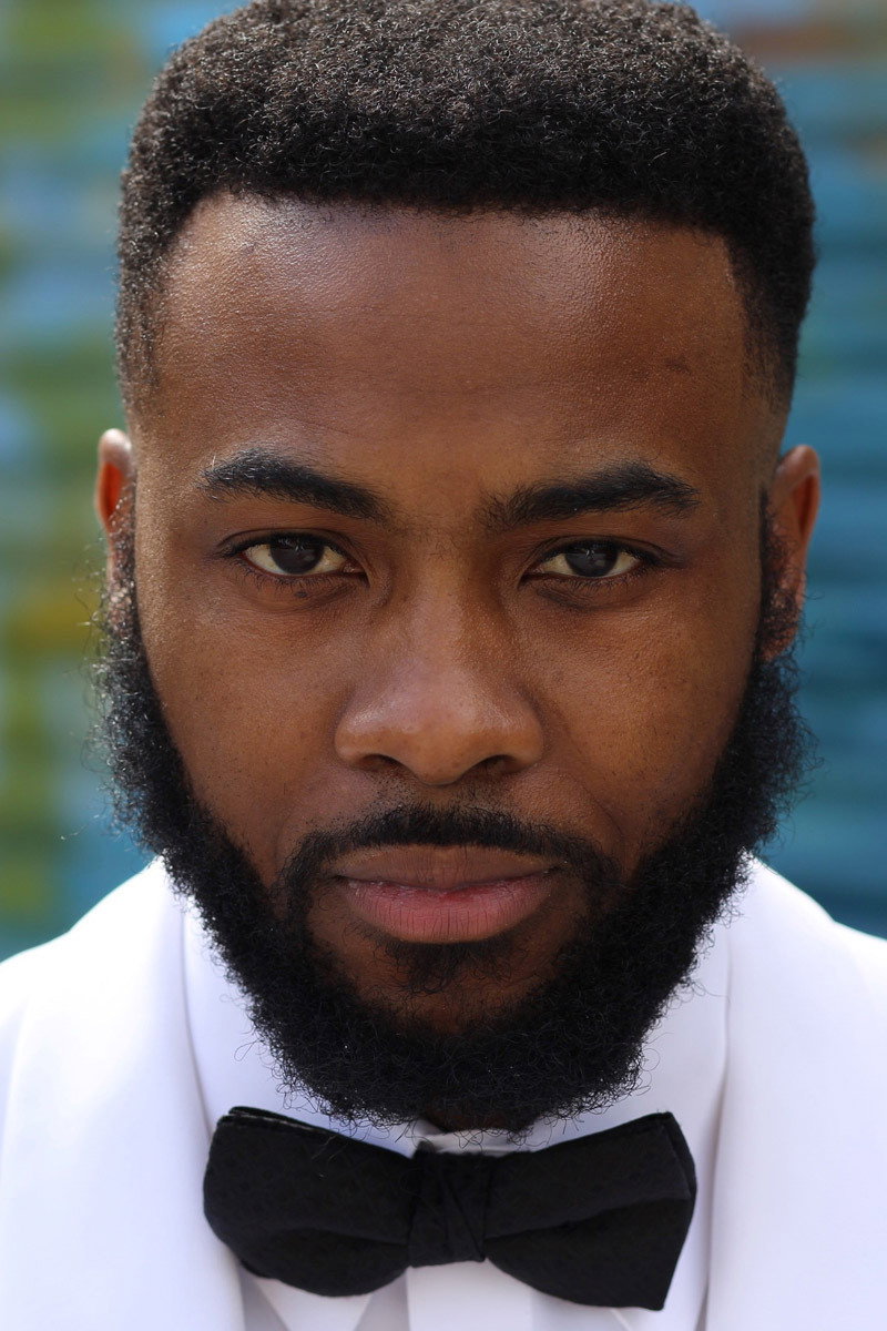 Jaren Mitchell as Simon in End Trip