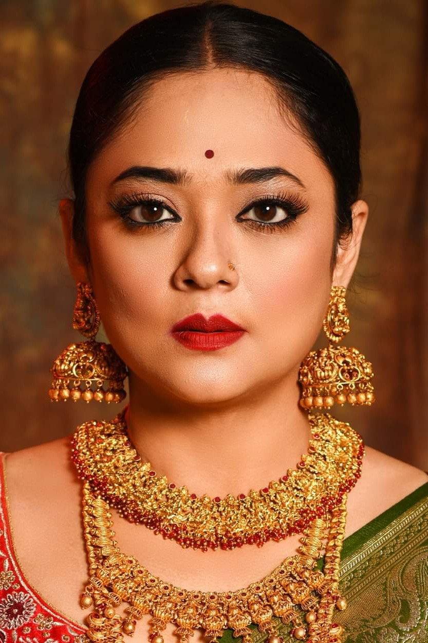 Rupanjana Mitra as Matu Pagli in Bhuto Purbo