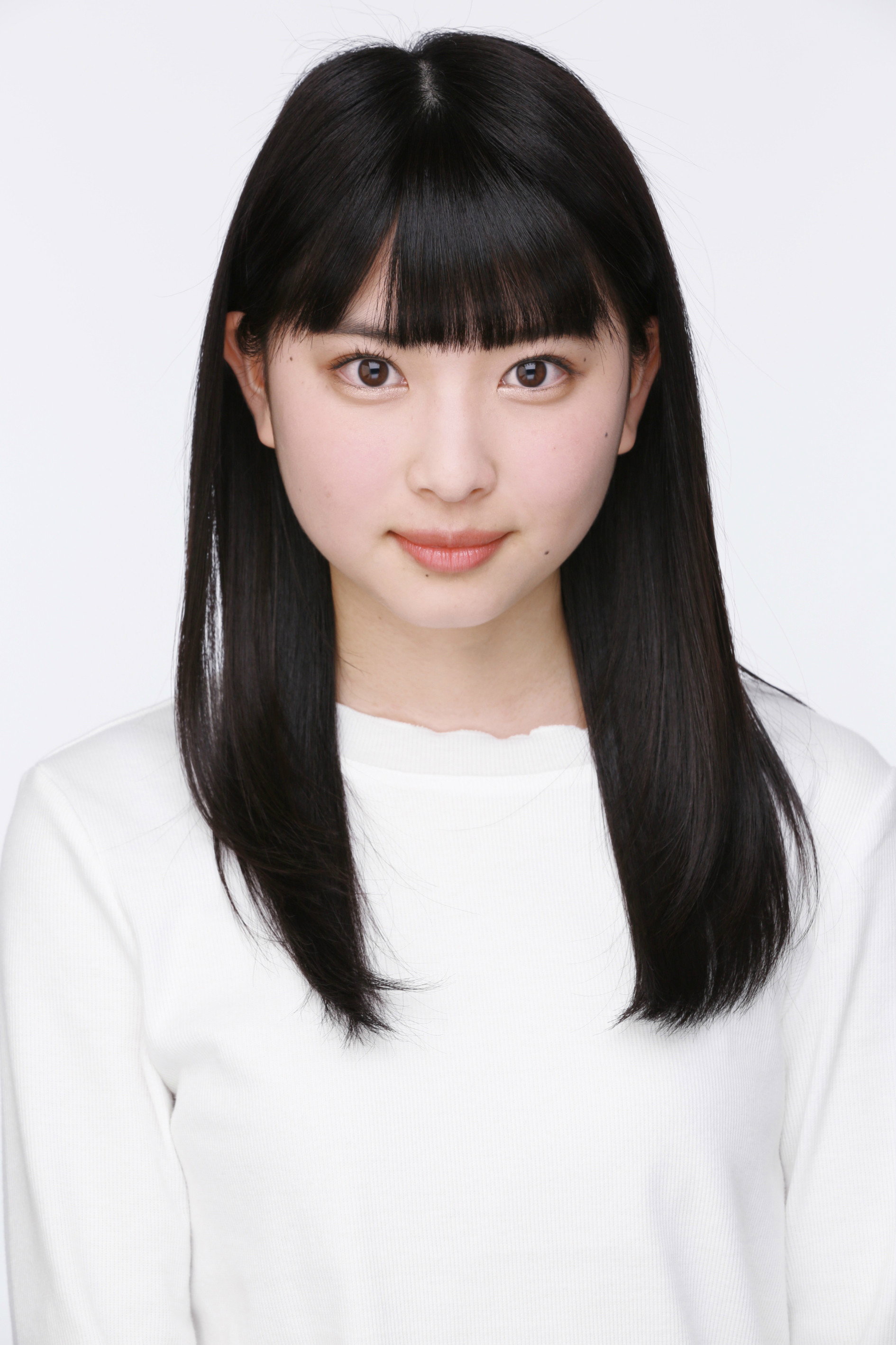 木下彩音 as Yoko Mitsuyama in Tantei ga Hayasugiru