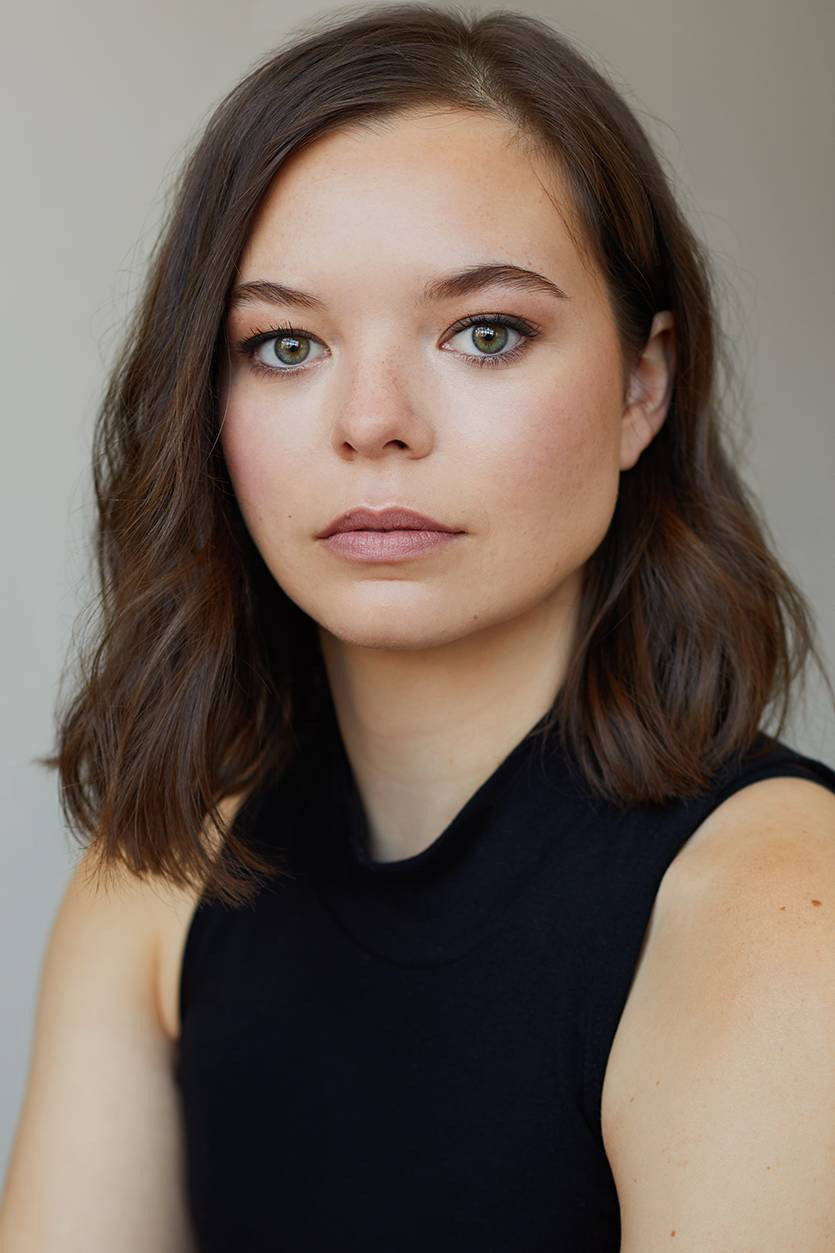 Alexandra Petrachuk as Irene / Agathe in Saint-Narcisse